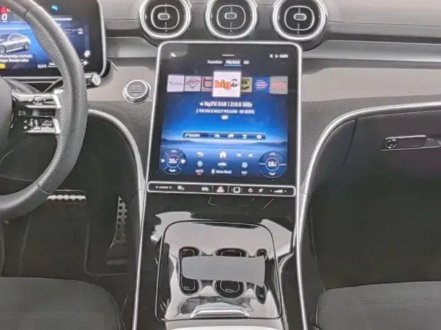 Mercedes-Benz CLE 200