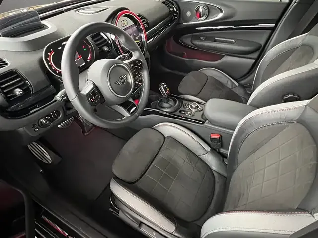 MINI John Cooper Works Clubman