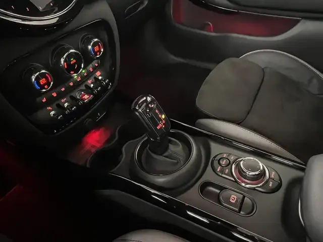 MINI John Cooper Works Clubman