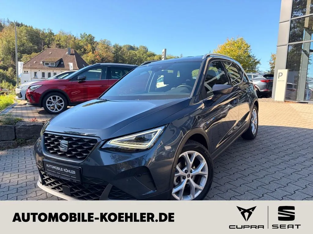 Seat Arona