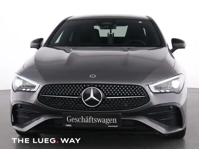 Mercedes-Benz CLA 220