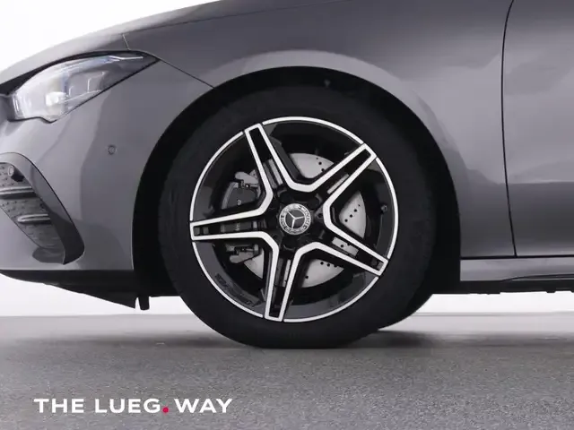 Mercedes-Benz CLA 220