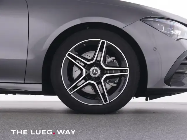 Mercedes-Benz CLA 220