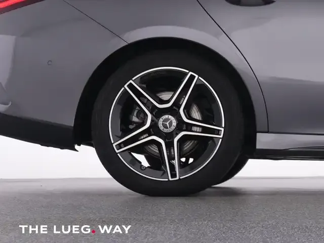Mercedes-Benz CLA 220