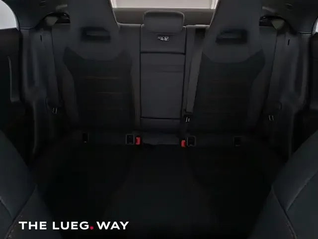 Mercedes-Benz CLA 220