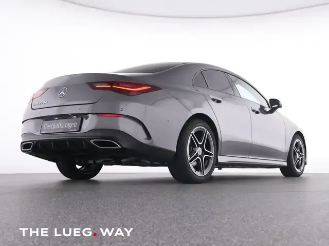 Mercedes-Benz CLA 220