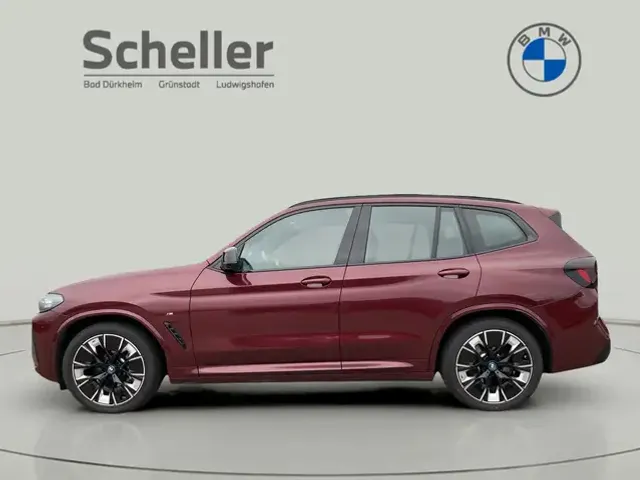 BMW iX3