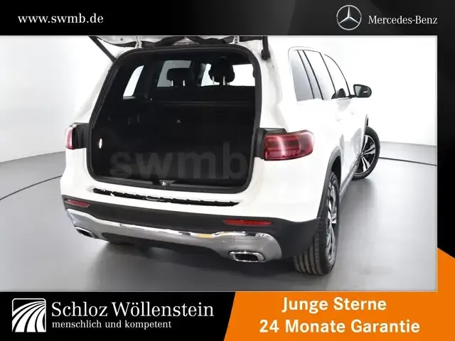 Mercedes-Benz GLB 220