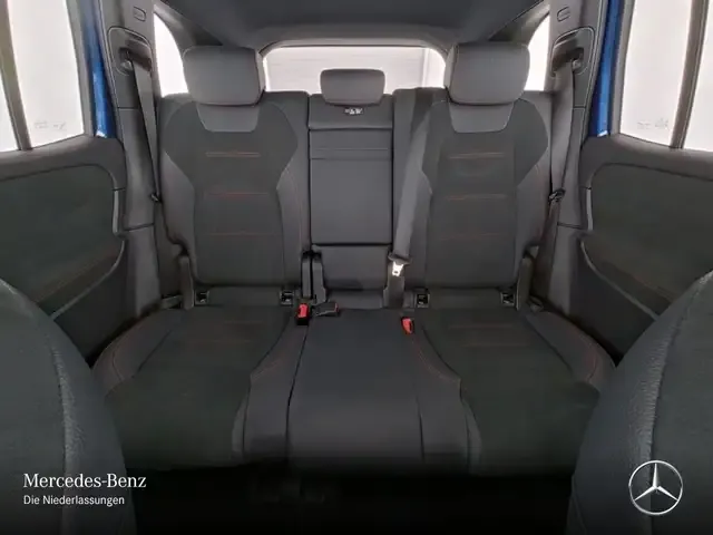 Mercedes-Benz EQB 300