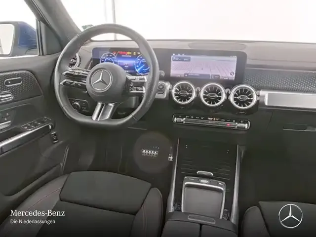 Mercedes-Benz EQB 300