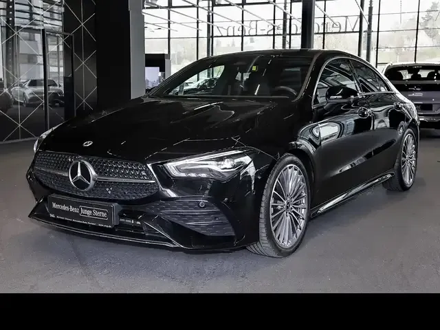 Mercedes-Benz CLA 180