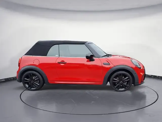 MINI Cooper Cabrio