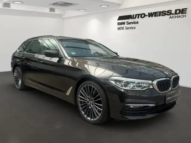 BMW 520