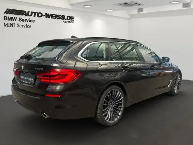BMW 520