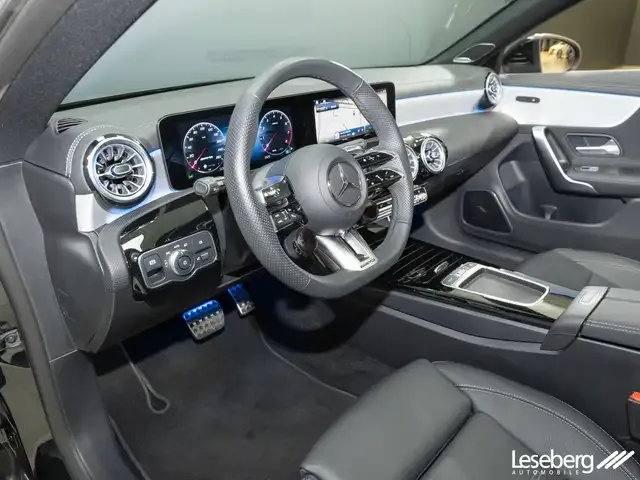 Mercedes-Benz CLA 35 AMG