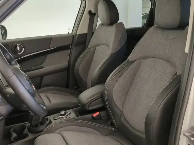 MINI Cooper SE Countryman