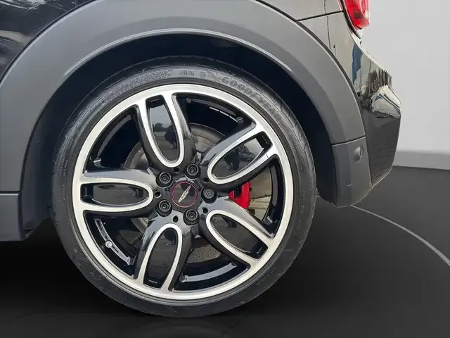 MINI John Cooper Works Cabrio