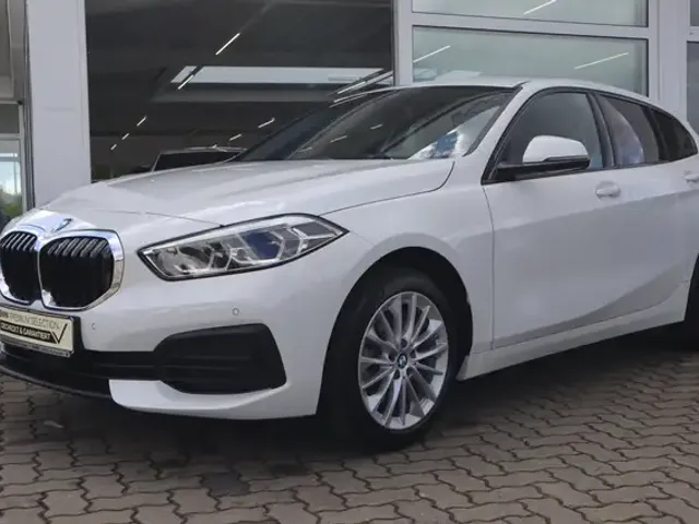 BMW 118