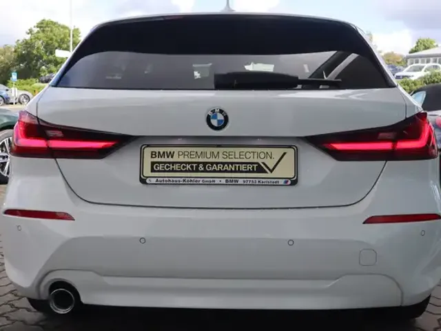 BMW 118