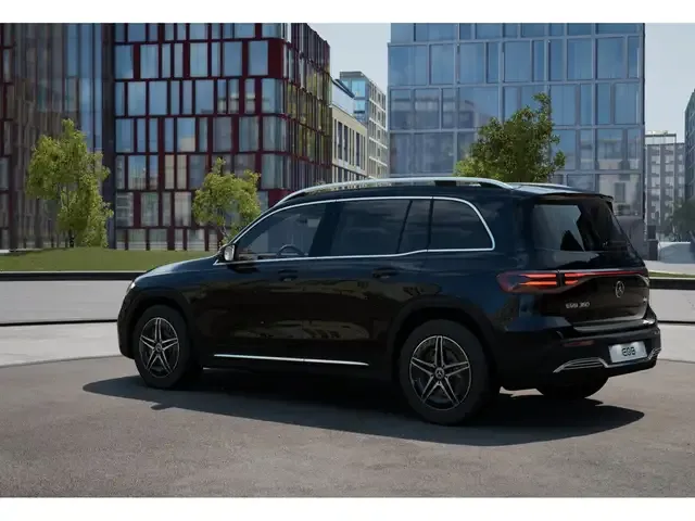 Mercedes-Benz EQB 350
