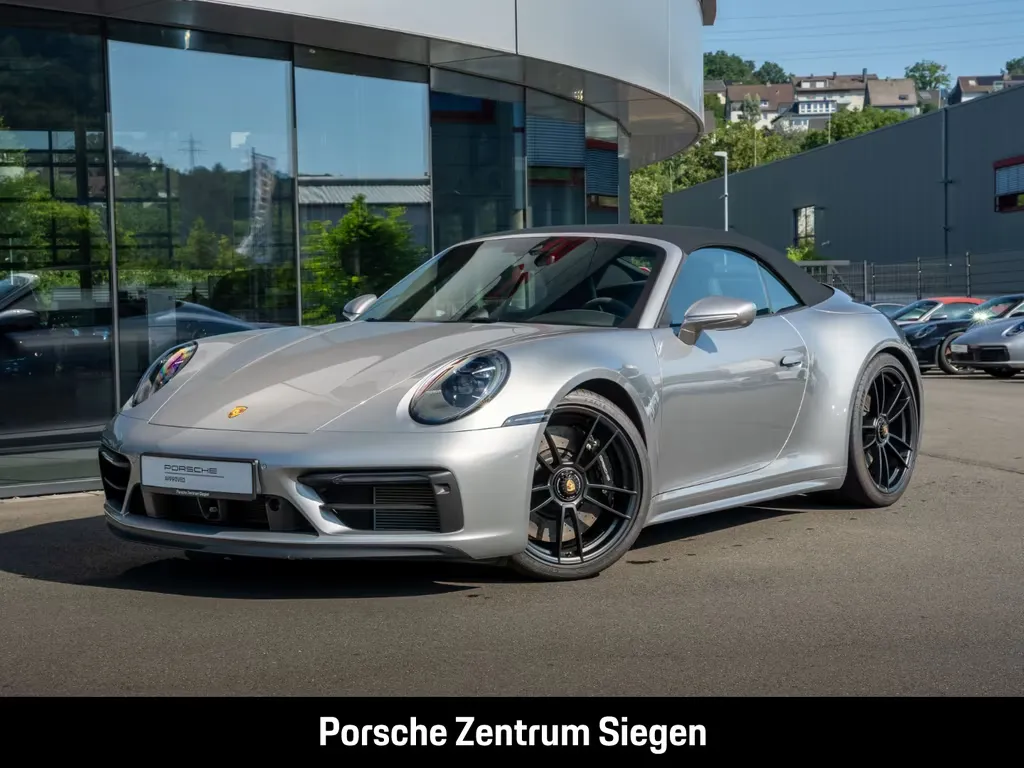 Porsche 992