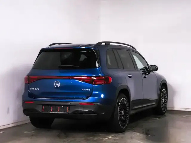 Mercedes-Benz EQB 300