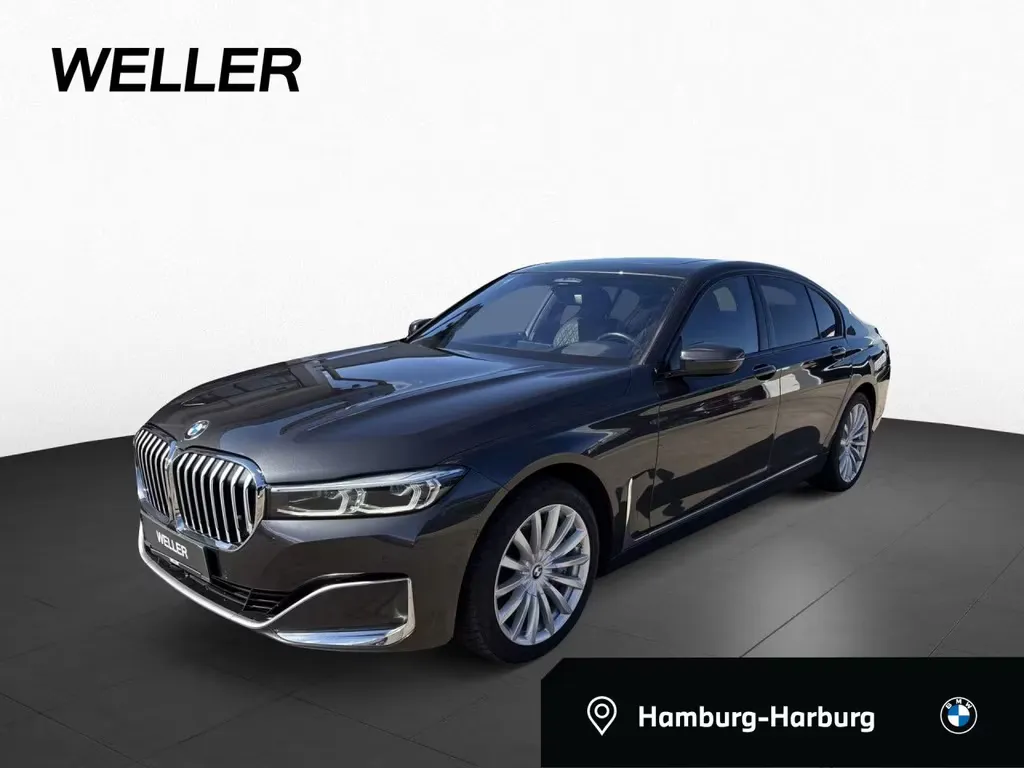 BMW 750