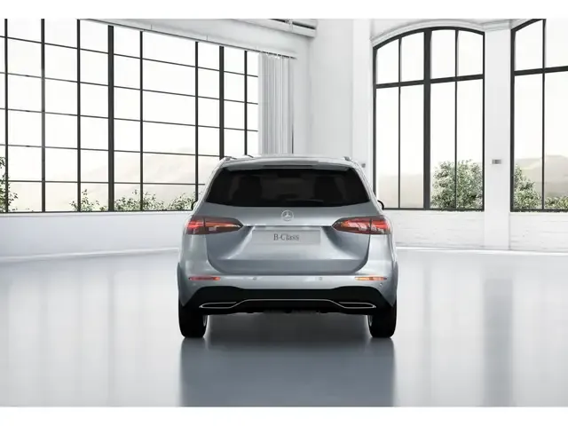 Mercedes-Benz B 220