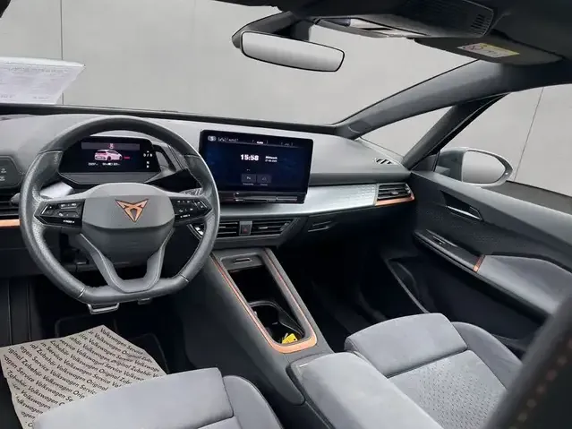 CUPRA Born