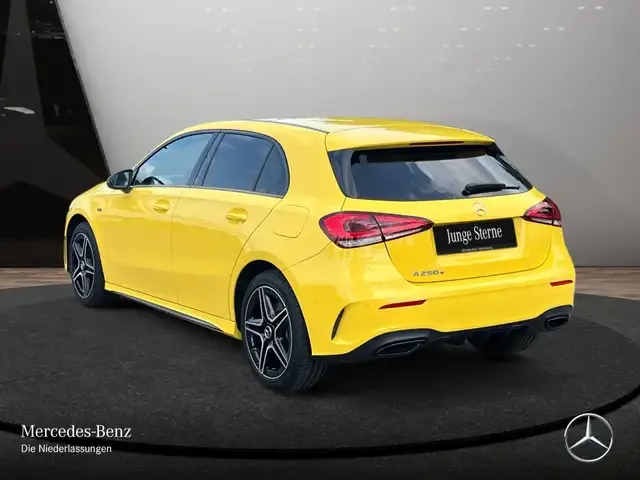 Mercedes-Benz A 250