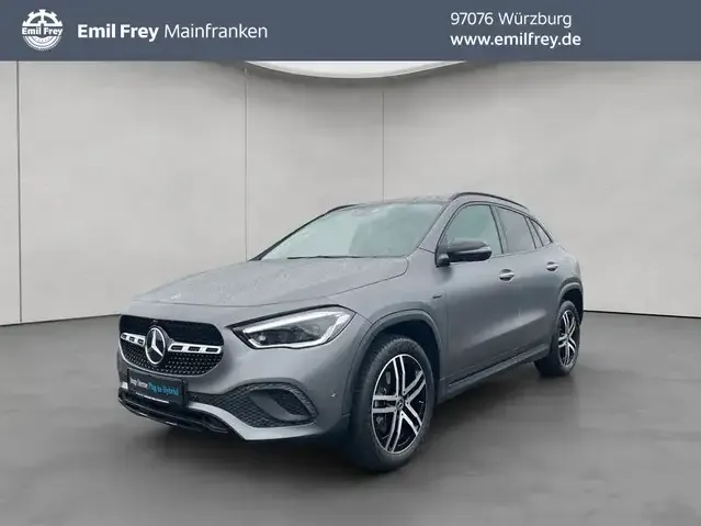 Mercedes-Benz GLA 250