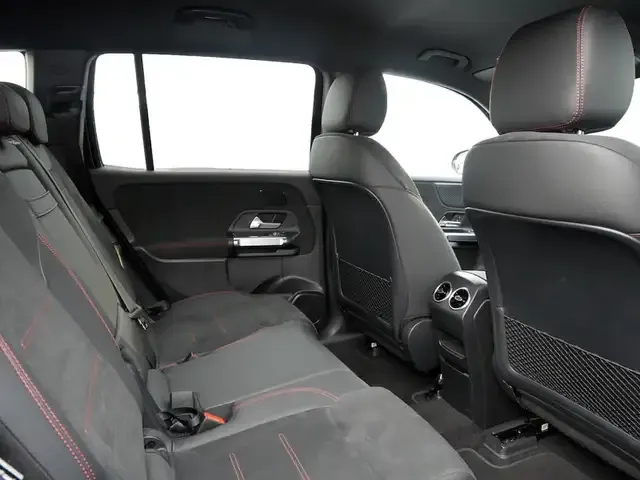 Mercedes-Benz EQB 300