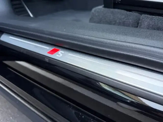 Audi SQ6