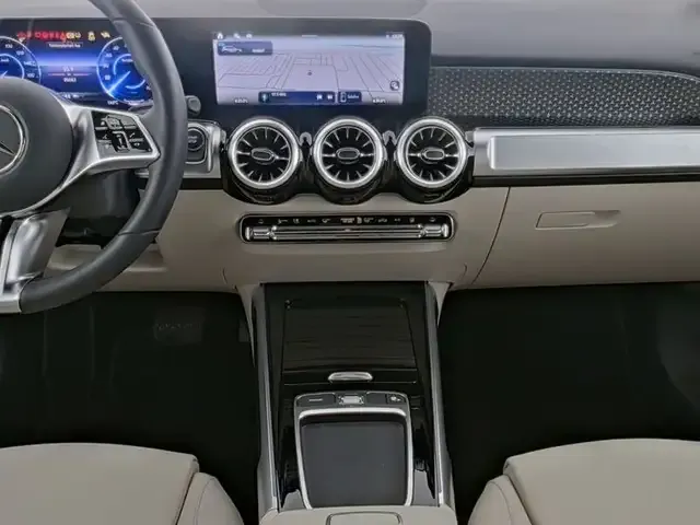 Mercedes-Benz EQB 300