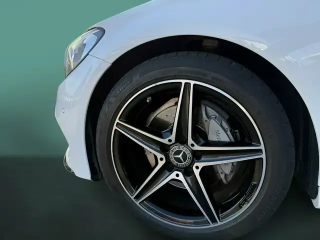 Mercedes-Benz C 200
