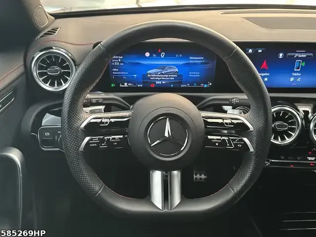 Mercedes-Benz CLA 220