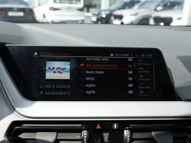 BMW 118