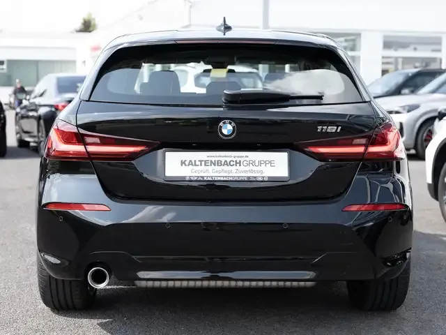 BMW 118