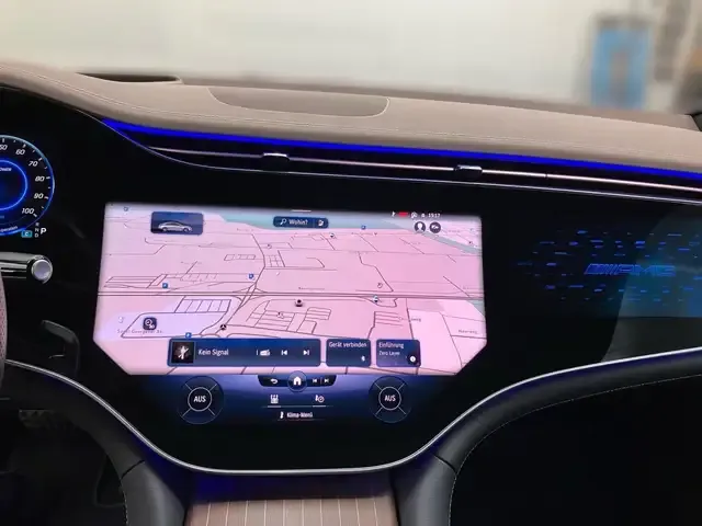 Mercedes-Benz EQE 43
