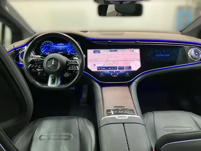 Mercedes-Benz EQE 43