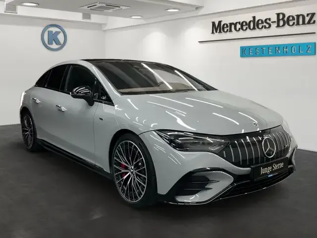 Mercedes-Benz EQE 43