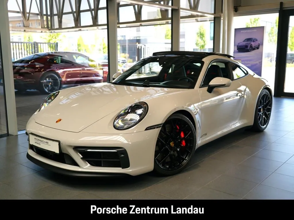 Porsche 992