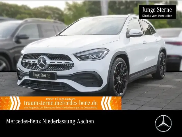 Mercedes-Benz GLA 200