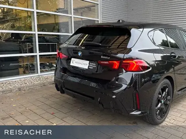 BMW 120