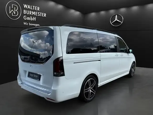 Mercedes-Benz V 250