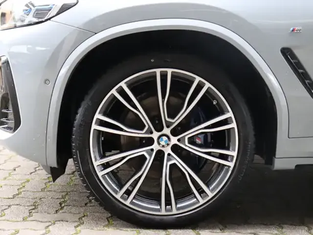 BMW X4 M