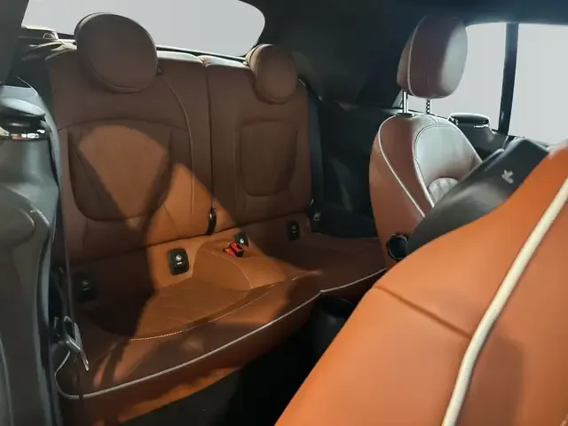 MINI John Cooper Works Cabrio