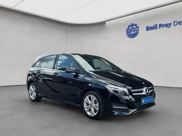Mercedes-Benz B 200