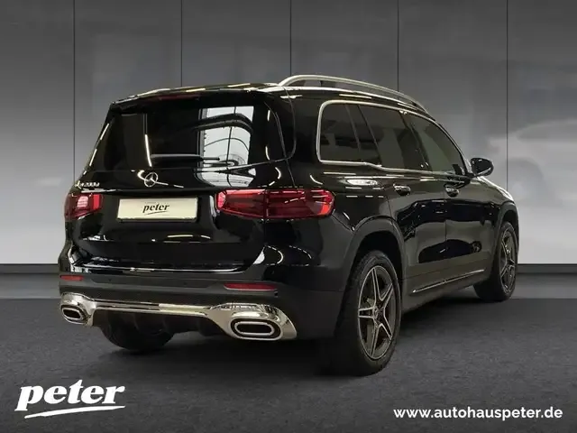 Mercedes-Benz GLB 200