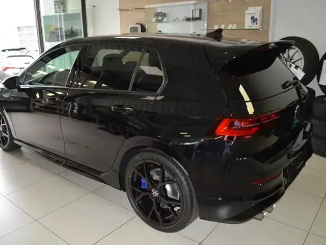 Volkswagen Golf R